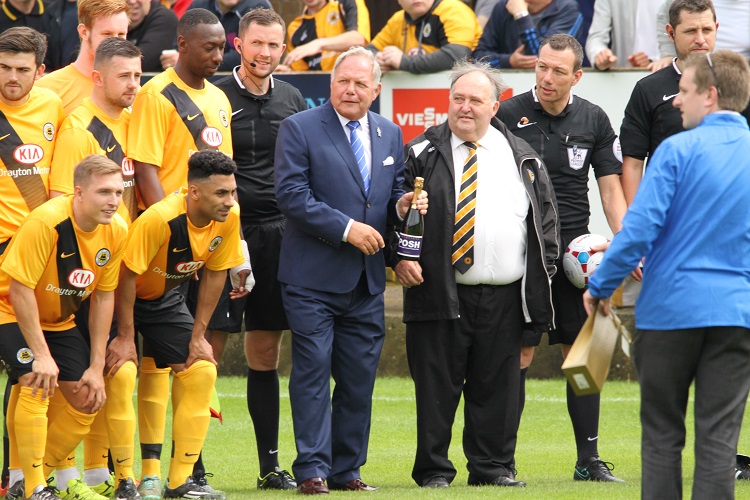 Barry Fry presents